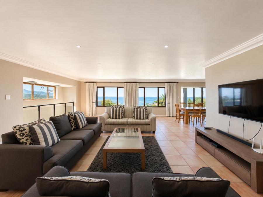 4 Bedroom Property for Sale in Lower Robberg Western Cape